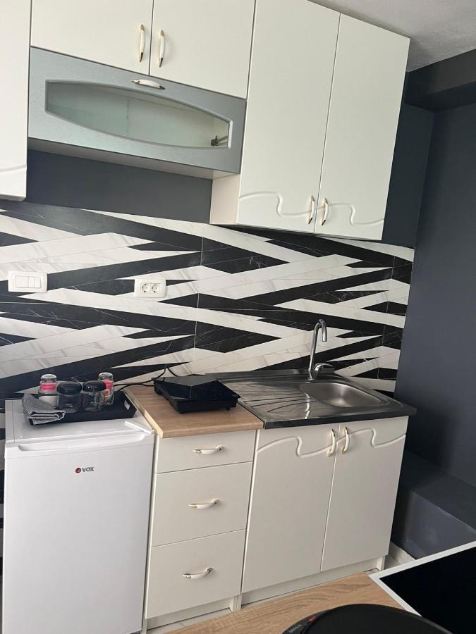 Apartman Glorija Котор Екстериор снимка